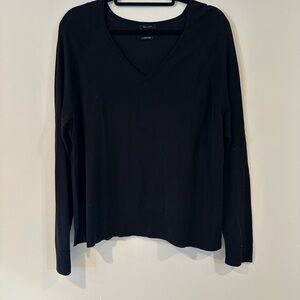Massimo Dutti Classic Black V-Neck Sweater